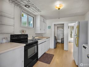 2512 Cedar Street, Everett WA 98201