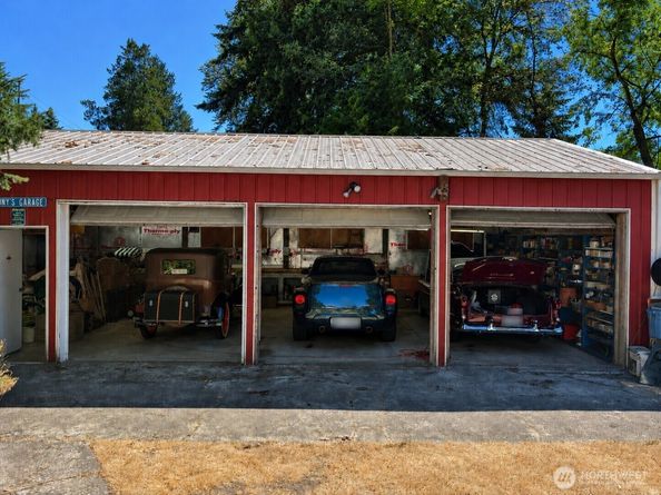 2345 N 130th Street, Seattle WA 98133