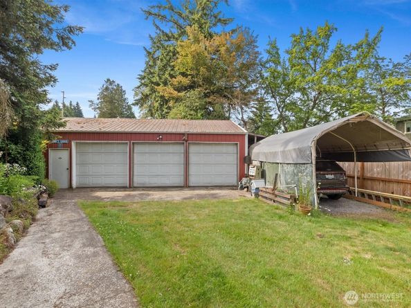 2345 N 130th Street, Seattle WA 98133
