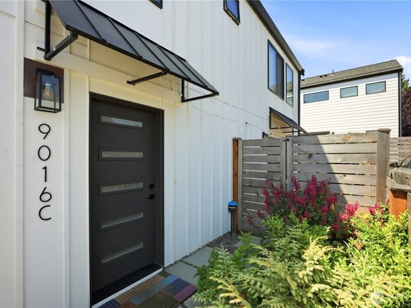 9016 12th Avenue SW Unit C, Seattle WA 98106