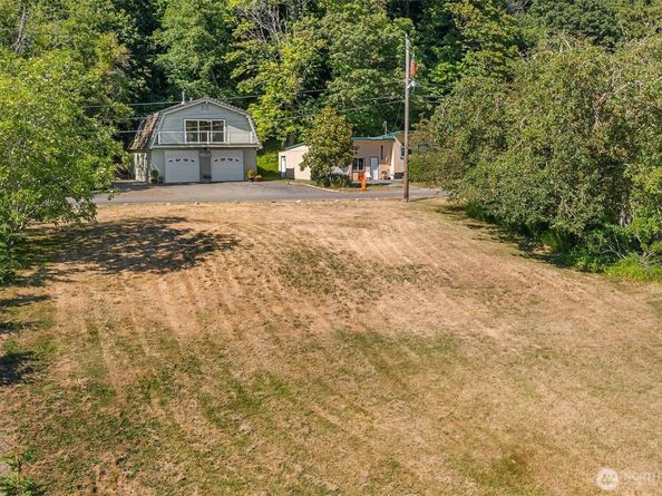 12422 SW Bachelor Road, Vashon WA 98070