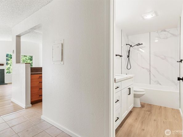 4415 145th Avenue NE H6, Bellevue WA 98007