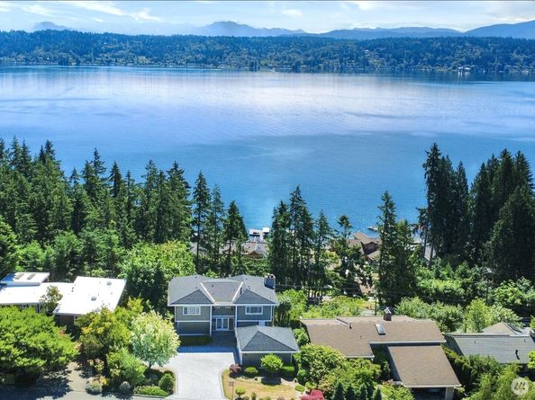 110 174th Place, Bellevue WA 98008