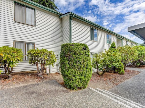 1934 SW 318th Place 10C, Federal Way WA 98023