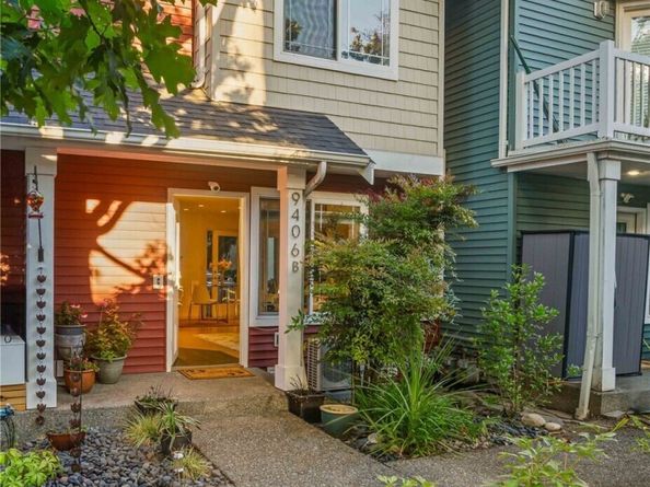 9406 Linden Avenue N B, Seattle WA 98103