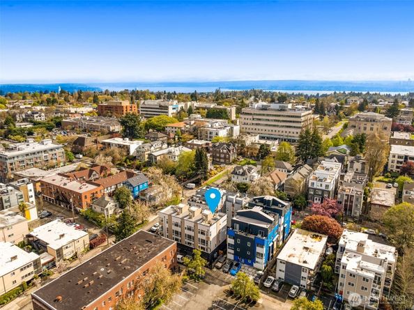 1317 E Denny Way, Seattle WA 98122