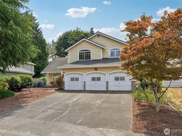 11121 SE 271st Street, Kent WA 98030