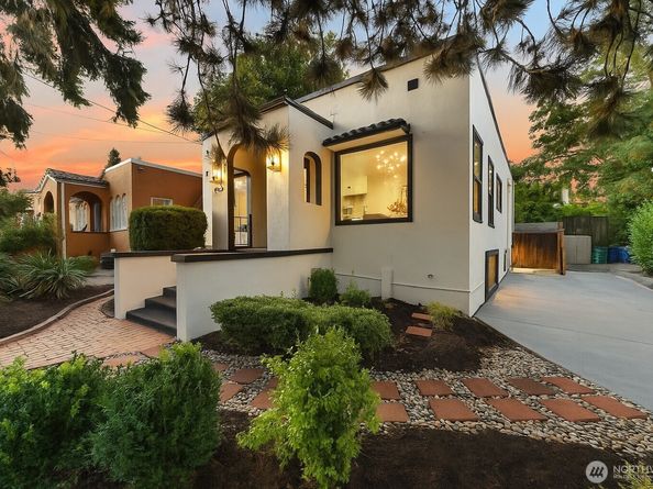 1128 N 77th Street, Seattle WA 98103