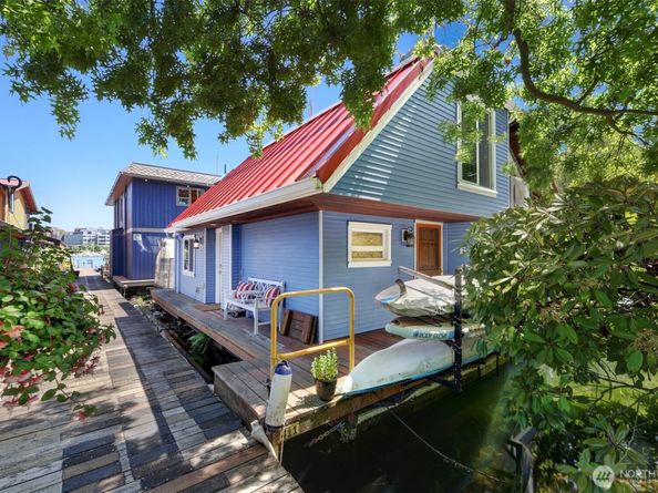 3110 Portage Bay Place E B, Seattle WA 98102