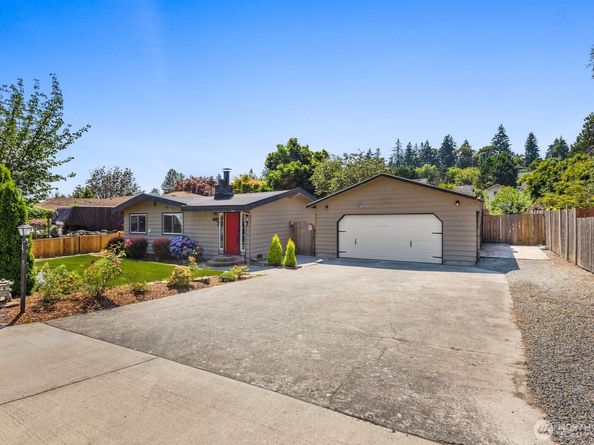 20605 12th Place S, SeaTac WA 98198
