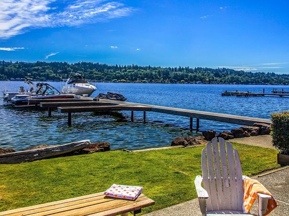 9426 SE 52nd Street, Mercer Island WA 98040