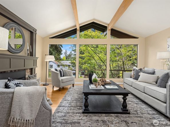 6560 81st Avenue SE, Mercer Island WA 98040