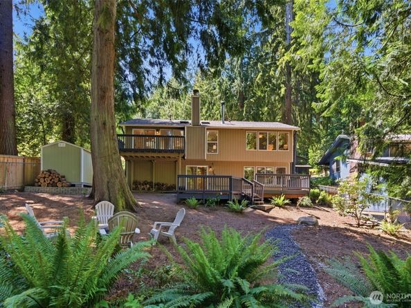 895 Highwood Drive SW, Issaquah WA 98027