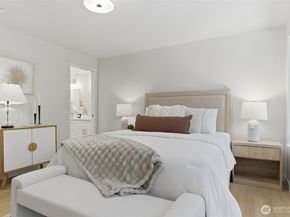 895 Highwood Drive SW, Issaquah WA 98027