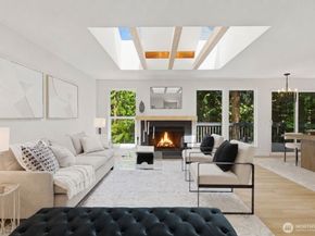 895 Highwood Drive SW, Issaquah WA 98027