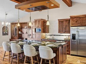 17434 NE 40th Place C5, Redmond WA 98052