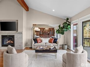 17434 NE 40th Place C5, Redmond WA 98052