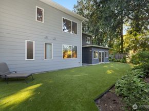 11217 110th Avenue NE, Kirkland WA 98033