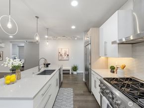11217 110th Avenue NE, Kirkland WA 98033