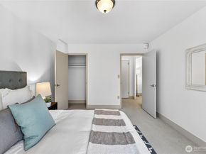 1105 Spring Street 1011, Seattle WA 98104