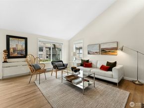 14727 NE 35th Street, Bellevue WA 98007