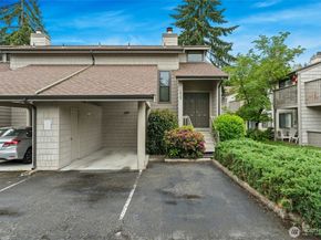 14727 NE 35th Street, Bellevue WA 98007