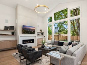 3120 109th Avenue SE, Bellevue WA 98004