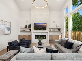 3120 109th Avenue SE, Bellevue WA 98004