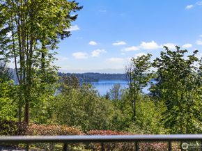 8001 Sand Point Way NE C57, Seattle WA 98115
