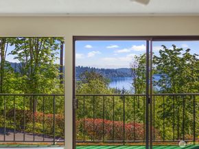 8001 Sand Point Way NE C57, Seattle WA 98115