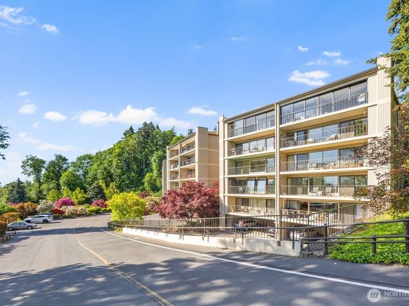 8001 Sand Point Way NE C57, Seattle WA 98115