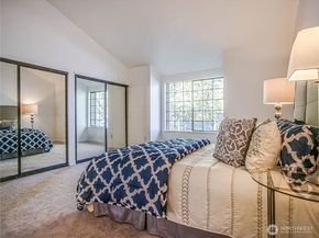 8407 18th Avenue W 4102, Everett WA 98204