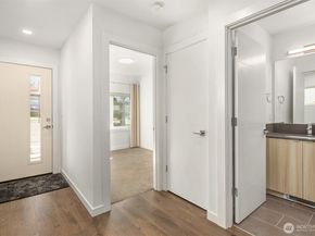 8507 16th Avenue NW, Seattle WA 98117