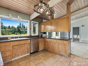 516 72nd Street SE, Everett WA 98203