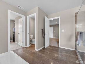 21212 129th Lane SE, Kent WA 98031