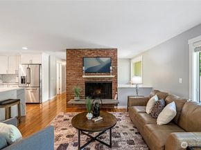 3401 79th Avenue SE, Mercer Island WA 98040