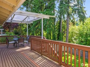 3401 79th Avenue SE, Mercer Island WA 98040