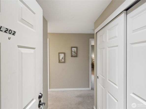 1700 W Sunn Fjord Lane L202, Bremerton WA 98312