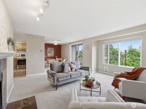 1700 W Sunn Fjord Lane L202, Bremerton WA 98312