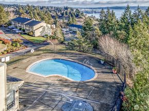 1700 W Sunn Fjord Lane L202, Bremerton WA 98312