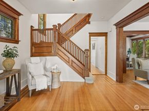 938 18th Avenue E, Seattle WA 98112