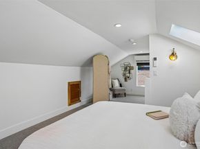 4323 15th Avenue S, Seattle WA 98108