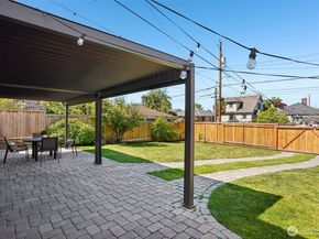 4323 15th Avenue S, Seattle WA 98108