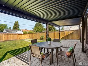 4323 15th Avenue S, Seattle WA 98108