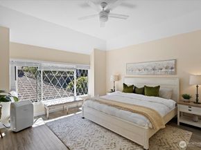 4605 170th Place NE 7, Redmond WA 98052