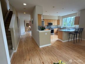 6748 161st Avenue SE A, Bellevue WA 98006