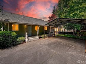 27917 10th Avenue S, Des Moines WA 98198