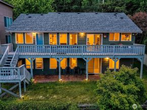 27917 10th Avenue S, Des Moines WA 98198