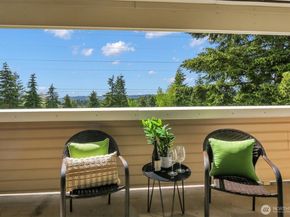 12415 NE 130th Court H310, Kirkland WA 98034