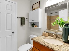 12415 NE 130th Court H310, Kirkland WA 98034